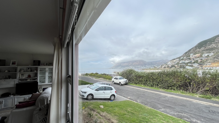 2 Bedroom Property for Sale in Glencairn Heights Western Cape